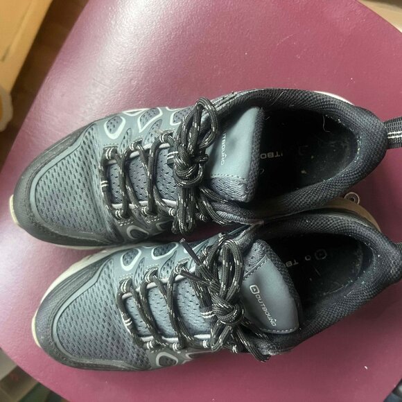 NWOT hikers 7M 8.5F - Picture 2 of 4